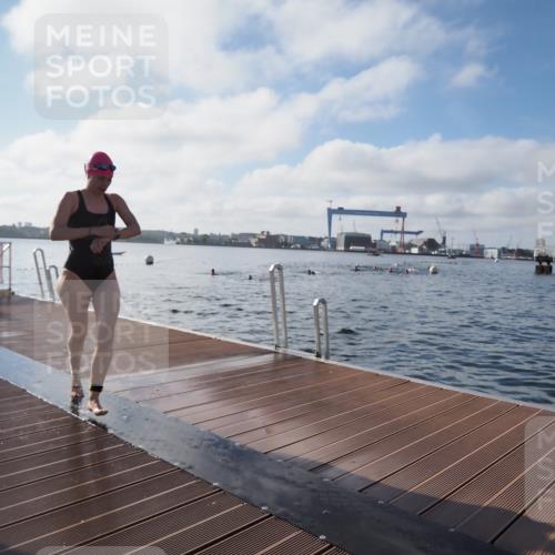17.08.2025 - KN Förde Triathlon 2025 KatJ http://msf.ph/oto/8578883 17.08.2025 09:19:53 Schwimmen 163, 195, 202, 163, 190, 195, 202 meine-sportfotos.de