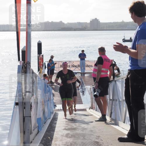 17.08.2025 - KN Förde Triathlon 2025 MichiJ http://msf.ph/oto/8578903 17.08.2025 09:16:38 Schwimmen 144, 160, 166, 144, 160, 172, 176 meine-sportfotos.de