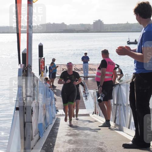 17.08.2025 - KN Förde Triathlon 2025 MichiJ http://msf.ph/oto/8578911 17.08.2025 09:16:38 Schwimmen 144, 160, 166, 144, 160, 172, 176 meine-sportfotos.de