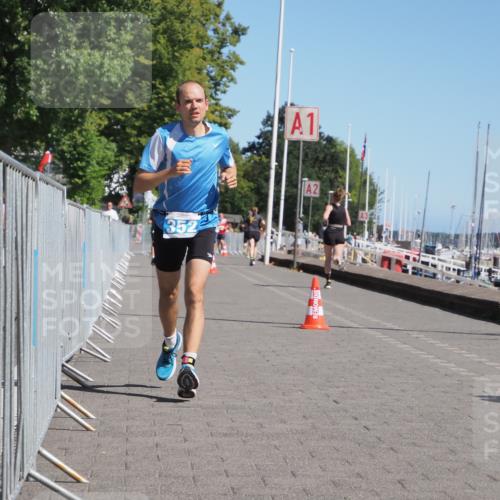 17.08.2025 - KN Förde Triathlon 2025 KatJ http://msf.ph/oto/8579050 17.08.2025 12:15:31 Laufen 308, 352 meine-sportfotos.de