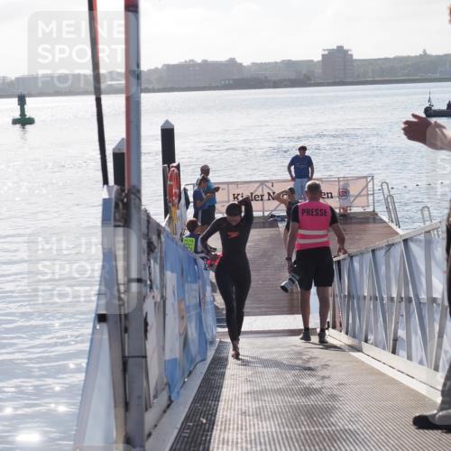 17.08.2025 - KN Förde Triathlon 2025 MichiJ http://msf.ph/oto/8579053 17.08.2025 09:16:45 Schwimmen 144, 160, 172, 172, 176 meine-sportfotos.de