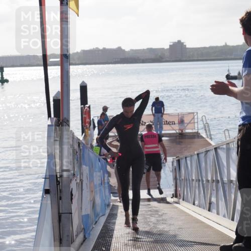 17.08.2025 - KN Förde Triathlon 2025 MichiJ http://msf.ph/oto/8579126 17.08.2025 09:16:47 Schwimmen 144, 160, 172, 176, 176 meine-sportfotos.de