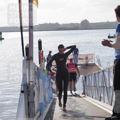 17.08.2025 - KN Förde Triathlon 2025 MichiJ http://msf.ph/oto/8579132 17.08.2025 09:16:47 Schwimmen 144, 160, 172, 176, 176 meine-sportfotos.de