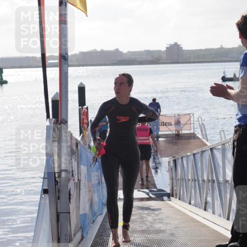 17.08.2025 - KN Förde Triathlon 2025 MichiJ http://msf.ph/oto/8579174 17.08.2025 09:16:49 Schwimmen 144, 160, 172, 176, 176 meine-sportfotos.de