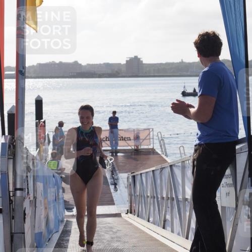 17.08.2025 - KN Förde Triathlon 2025 MichiJ http://msf.ph/oto/8579216 17.08.2025 09:16:53 Schwimmen 172, 176 meine-sportfotos.de