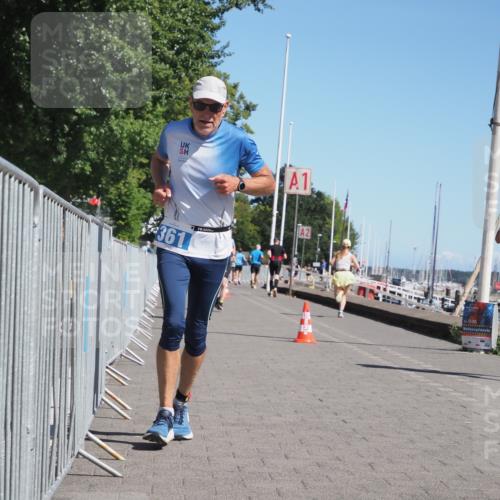 17.08.2025 - KN Förde Triathlon 2025 KatJ http://msf.ph/oto/8579359 17.08.2025 12:15:55 Laufen 353, 361, 641 meine-sportfotos.de