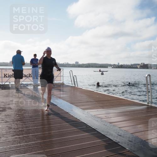 17.08.2025 - KN Förde Triathlon 2025 KatJ http://msf.ph/oto/8579420 17.08.2025 09:20:44 Schwimmen 188, 197, 205, 228, 241, 188, 197, 228, 240, 241 meine-sportfotos.de