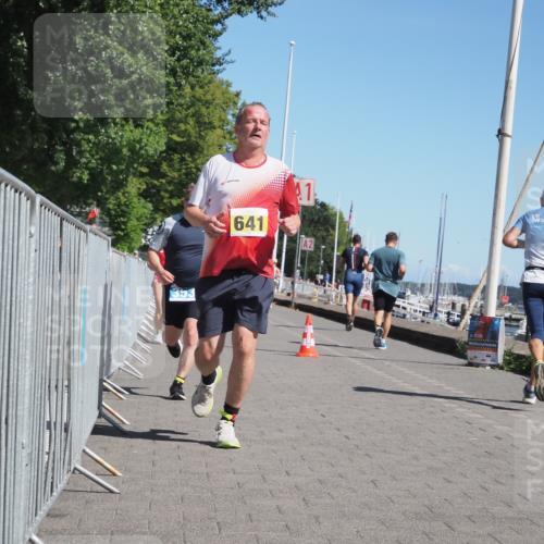 17.08.2025 - KN Förde Triathlon 2025 KatJ http://msf.ph/oto/8579445 17.08.2025 12:16:01 Laufen 353, 606, 641 meine-sportfotos.de