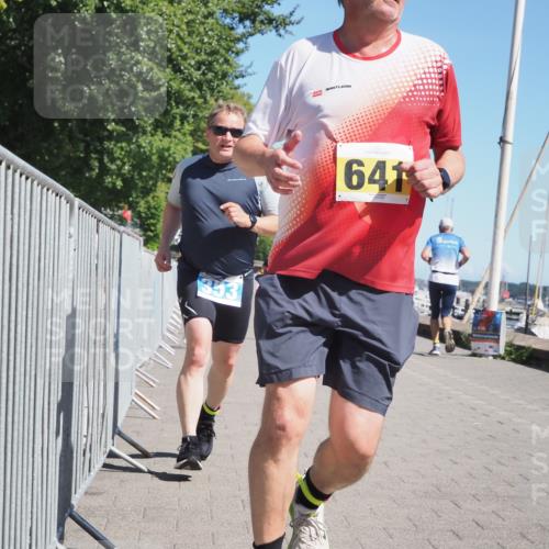 17.08.2025 - KN Förde Triathlon 2025 KatJ http://msf.ph/oto/8579463 17.08.2025 12:16:03 Laufen 353, 606, 641 meine-sportfotos.de