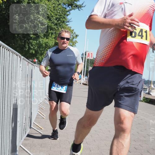 17.08.2025 - KN Förde Triathlon 2025 KatJ http://msf.ph/oto/8579472 17.08.2025 12:16:03 Laufen 353, 606, 641 meine-sportfotos.de