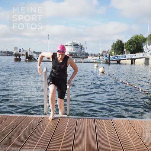 17.08.2025 - KN Förde Triathlon 2025 KatJ http://msf.ph/oto/8579473 17.08.2025 09:20:50 Schwimmen 197, 200, 205, 223, 228, 188, 197, 200, 205, 228, 241 meine-sportfotos.de