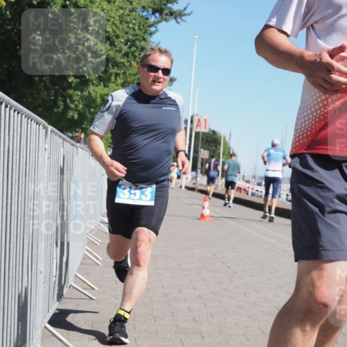 17.08.2025 - KN Förde Triathlon 2025 KatJ http://msf.ph/oto/8579480 17.08.2025 12:16:03 Laufen 353, 606, 641 meine-sportfotos.de