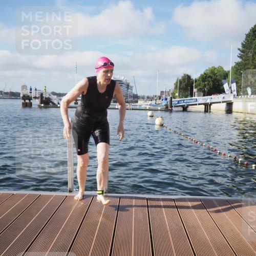17.08.2025 - KN Förde Triathlon 2025 KatJ http://msf.ph/oto/8579489 17.08.2025 09:20:51 Schwimmen 197, 200, 205, 216, 223, 228, 197, 200, 205, 228, 241 meine-sportfotos.de