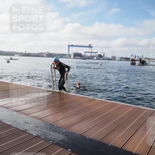 17.08.2025 - KN Förde Triathlon 2025 KatJ http://msf.ph/oto/8579514 17.08.2025 09:20:53 Schwimmen 197, 200, 205, 216, 223, 197, 200, 205, 223, 228 meine-sportfotos.de