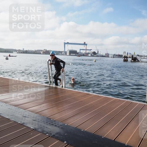 17.08.2025 - KN Förde Triathlon 2025 KatJ http://msf.ph/oto/8579517 17.08.2025 09:20:53 Schwimmen 197, 200, 205, 216, 223, 197, 200, 205, 223, 228 meine-sportfotos.de