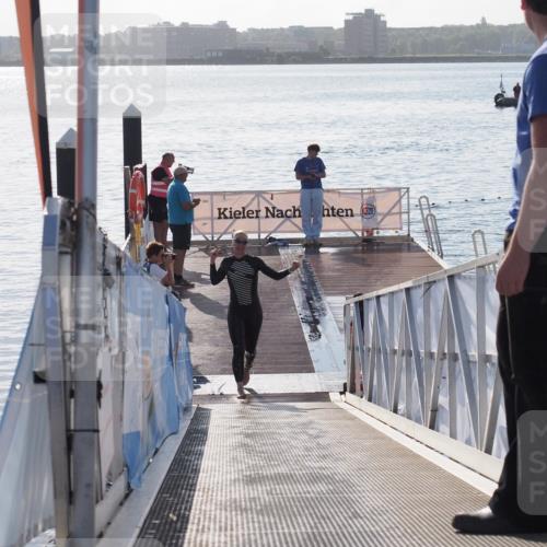 17.08.2025 - KN Förde Triathlon 2025 MichiJ http://msf.ph/oto/8579527 17.08.2025 09:17:29 Schwimmen 169, 177, 204, 177, 181 meine-sportfotos.de