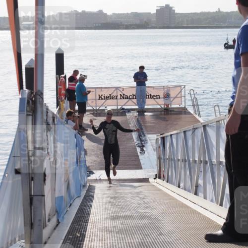 17.08.2025 - KN Förde Triathlon 2025 MichiJ http://msf.ph/oto/8579531 17.08.2025 09:17:29 Schwimmen 169, 177, 204, 177, 181 meine-sportfotos.de