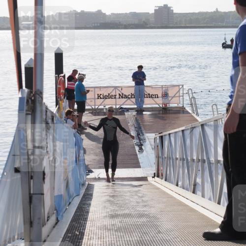 17.08.2025 - KN Förde Triathlon 2025 MichiJ http://msf.ph/oto/8579535 17.08.2025 09:17:29 Schwimmen 169, 177, 204, 177, 181 meine-sportfotos.de