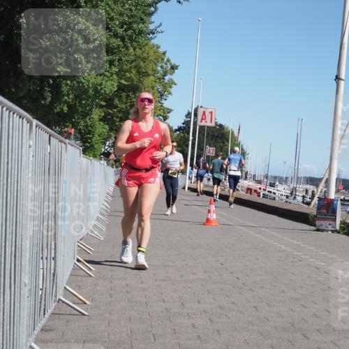 17.08.2025 - KN Förde Triathlon 2025 KatJ http://msf.ph/oto/8579546 17.08.2025 12:16:06 Laufen 353, 606, 610, 641 meine-sportfotos.de