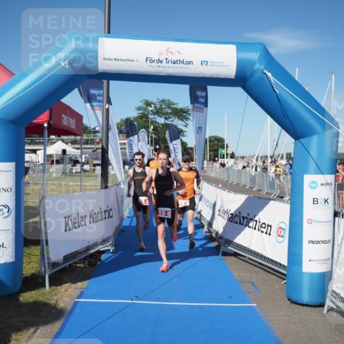 17.08.2025 - KN Förde Triathlon 2025 MichiJ http://msf.ph/oto/8579558 17.08.2025 16:20:07 Laufen 15 meine-sportfotos.de
