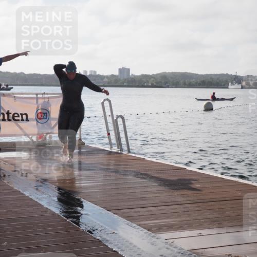 17.08.2025 - KN Förde Triathlon 2025 KatJ http://msf.ph/oto/8579609 17.08.2025 09:20:59 Schwimmen 200, 205, 216, 223, 197, 200, 205, 216, 223 meine-sportfotos.de