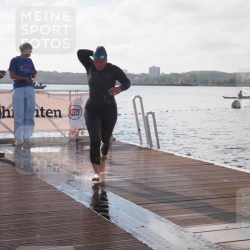 17.08.2025 - KN Förde Triathlon 2025 KatJ http://msf.ph/oto/8579632 17.08.2025 09:21:00 Schwimmen 200, 205, 216, 223, 197, 200, 205, 216, 223 meine-sportfotos.de