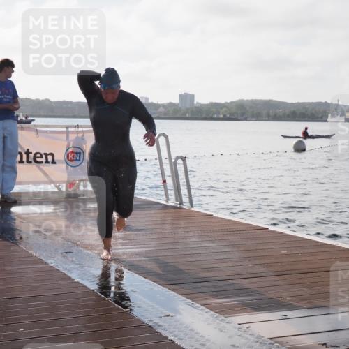 17.08.2025 - KN Förde Triathlon 2025 KatJ http://msf.ph/oto/8579636 17.08.2025 09:21:00 Schwimmen 200, 205, 216, 223, 197, 200, 205, 216, 223 meine-sportfotos.de