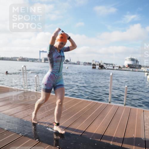 17.08.2025 - KN Förde Triathlon 2025 KatJ http://msf.ph/oto/8579658 17.08.2025 09:21:02 Schwimmen 200, 205, 216, 223, 197, 200, 205, 216, 223 meine-sportfotos.de