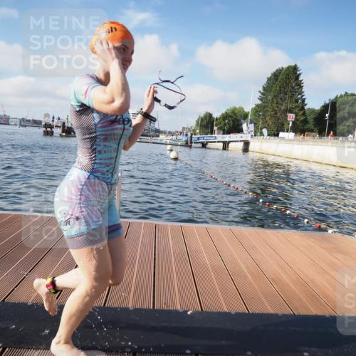 17.08.2025 - KN Förde Triathlon 2025 KatJ http://msf.ph/oto/8579671 17.08.2025 09:21:03 Schwimmen 200, 216, 223, 197, 200, 205, 216, 223 meine-sportfotos.de