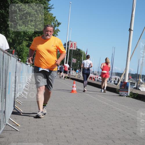17.08.2025 - KN Förde Triathlon 2025 KatJ http://msf.ph/oto/8579704 17.08.2025 12:16:23 Laufen 363 meine-sportfotos.de