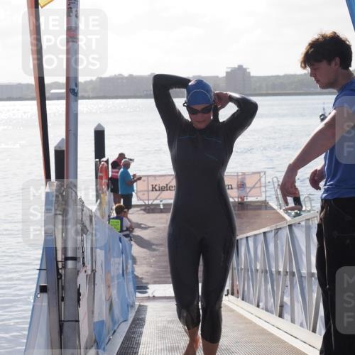 17.08.2025 - KN Förde Triathlon 2025 MichiJ http://msf.ph/oto/8579748 17.08.2025 09:17:38 Schwimmen 177, 181, 167, 170, 181 meine-sportfotos.de