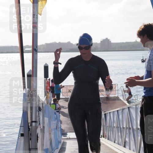 17.08.2025 - KN Förde Triathlon 2025 MichiJ http://msf.ph/oto/8579759 17.08.2025 09:17:38 Schwimmen 177, 181, 167, 170, 181 meine-sportfotos.de