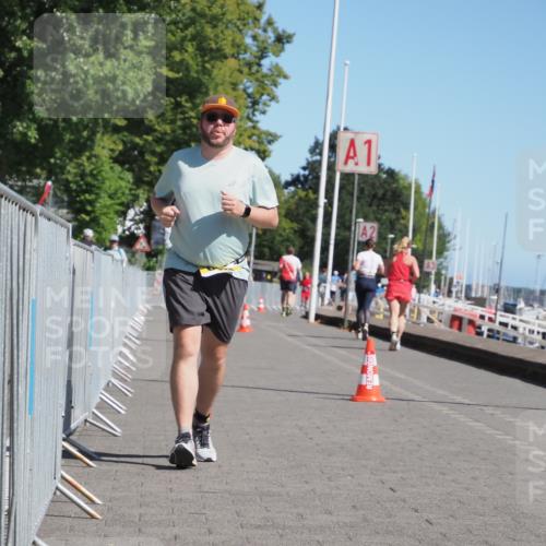 17.08.2025 - KN Förde Triathlon 2025 KatJ http://msf.ph/oto/8579795 17.08.2025 12:16:30 Laufen 613 meine-sportfotos.de