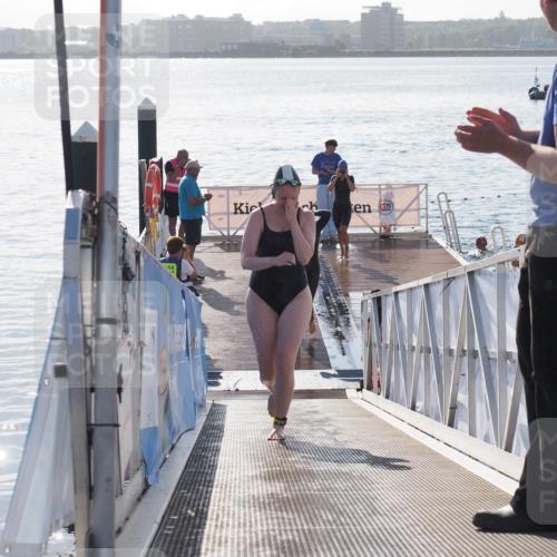 17.08.2025 - KN Förde Triathlon 2025 MichiJ http://msf.ph/oto/8579796 17.08.2025 09:17:49 Schwimmen 170, 161, 167, 170, 180, 182 meine-sportfotos.de