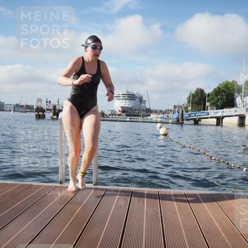 17.08.2025 - KN Förde Triathlon 2025 KatJ http://msf.ph/oto/8579844 17.08.2025 09:21:31 Schwimmen 194, 201, 230, 171, 194, 201, 230 meine-sportfotos.de