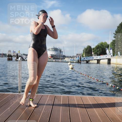 17.08.2025 - KN Förde Triathlon 2025 KatJ http://msf.ph/oto/8579854 17.08.2025 09:21:32 Schwimmen 194, 201, 230, 171, 194, 201, 230 meine-sportfotos.de