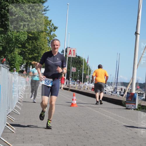 17.08.2025 - KN Förde Triathlon 2025 KatJ http://msf.ph/oto/8579896 17.08.2025 12:16:39 Laufen 356, 627 meine-sportfotos.de