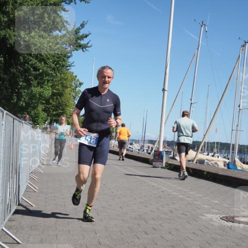 17.08.2025 - KN Förde Triathlon 2025 KatJ http://msf.ph/oto/8579945 17.08.2025 12:16:40 Laufen 356, 627 meine-sportfotos.de