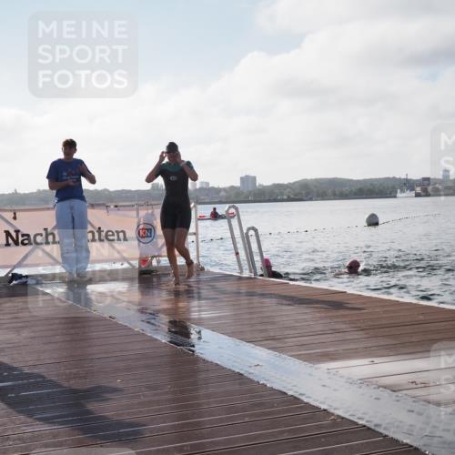17.08.2025 - KN Förde Triathlon 2025 KatJ http://msf.ph/oto/8579960 17.08.2025 09:21:54 Schwimmen 210, 212, 215, 242, 244, 212, 215, 242, 244 meine-sportfotos.de