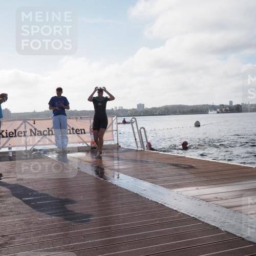 17.08.2025 - KN Förde Triathlon 2025 KatJ http://msf.ph/oto/8579968 17.08.2025 09:21:54 Schwimmen 210, 212, 215, 242, 244, 212, 215, 242, 244 meine-sportfotos.de