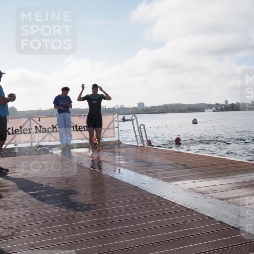 17.08.2025 - KN Förde Triathlon 2025 KatJ http://msf.ph/oto/8579980 17.08.2025 09:21:55 Schwimmen 210, 212, 215, 242, 244, 212, 215, 242, 244 meine-sportfotos.de