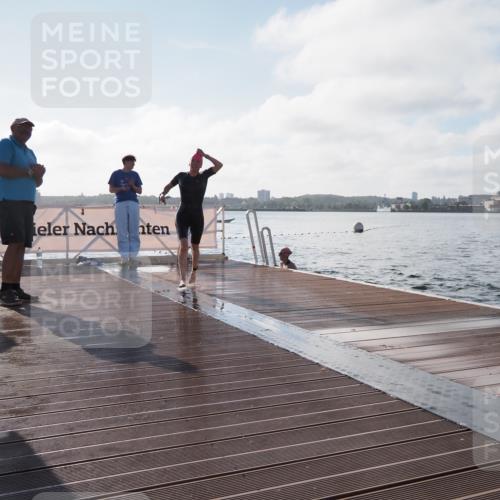 17.08.2025 - KN Förde Triathlon 2025 KatJ http://msf.ph/oto/8580076 17.08.2025 09:22:02 Schwimmen 210, 212, 213, 215, 224, 242, 210, 212, 213, 215, 224, 242 meine-sportfotos.de