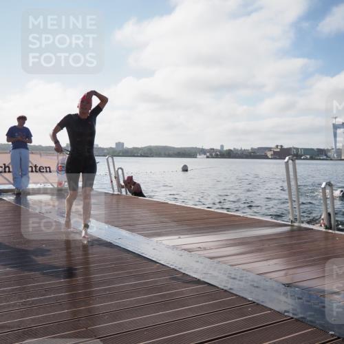 17.08.2025 - KN Förde Triathlon 2025 KatJ http://msf.ph/oto/8580105 17.08.2025 09:22:03 Schwimmen 210, 212, 213, 215, 224, 242, 210, 212, 213, 215, 224, 242 meine-sportfotos.de