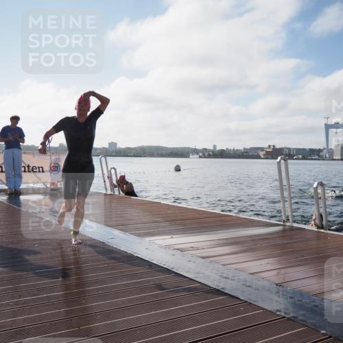 17.08.2025 - KN Förde Triathlon 2025 KatJ http://msf.ph/oto/8580110 17.08.2025 09:22:03 Schwimmen 210, 212, 213, 215, 224, 242, 210, 212, 213, 215, 224, 242 meine-sportfotos.de