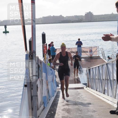 17.08.2025 - KN Förde Triathlon 2025 MichiJ http://msf.ph/oto/8580213 17.08.2025 09:18:10 Schwimmen 175, 182, 189, 189, 254 meine-sportfotos.de