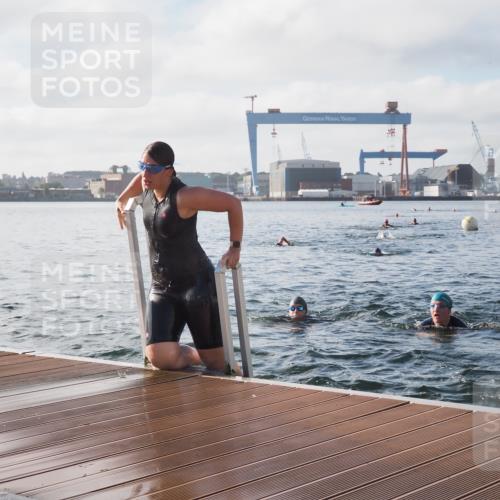 17.08.2025 - KN Förde Triathlon 2025 KatJ http://msf.ph/oto/8580231 17.08.2025 09:22:15 Schwimmen 111, 208, 213, 224, 111, 208, 210, 213, 224 meine-sportfotos.de