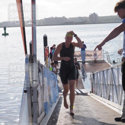 17.08.2025 - KN Förde Triathlon 2025 MichiJ http://msf.ph/oto/8580238 17.08.2025 09:18:11 Schwimmen 175, 182, 189, 185, 189, 254 meine-sportfotos.de