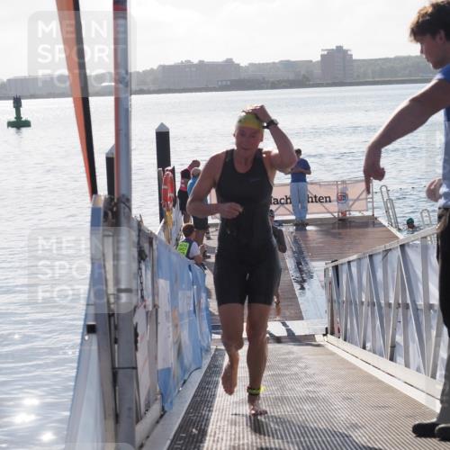 17.08.2025 - KN Förde Triathlon 2025 MichiJ http://msf.ph/oto/8580242 17.08.2025 09:18:11 Schwimmen 175, 182, 189, 185, 189, 254 meine-sportfotos.de