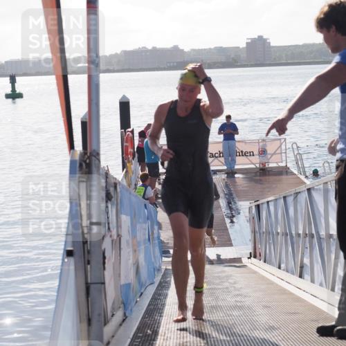 17.08.2025 - KN Förde Triathlon 2025 MichiJ http://msf.ph/oto/8580247 17.08.2025 09:18:11 Schwimmen 175, 182, 189, 185, 189, 254 meine-sportfotos.de