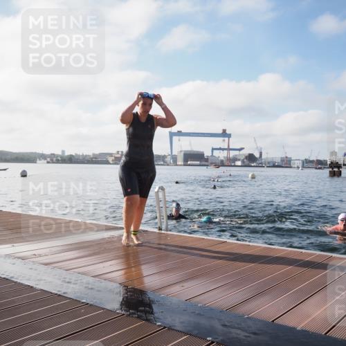17.08.2025 - KN Förde Triathlon 2025 KatJ http://msf.ph/oto/8580267 17.08.2025 09:22:18 Schwimmen 111, 208, 221, 111, 208, 213, 224 meine-sportfotos.de